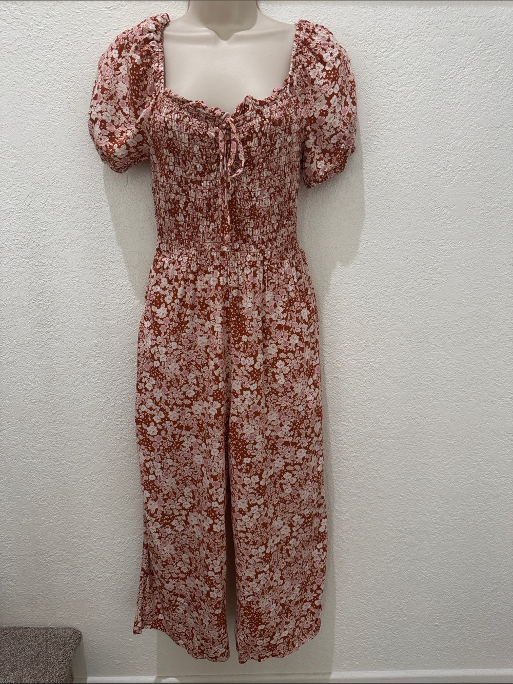 AS U WISH Women’s Floral Smocked Wide-Leg Cropped Jumpsuit Floral Size S EUC